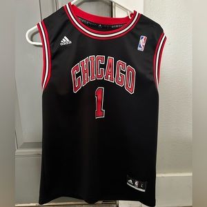 Derrick Rose Jersey size L Youth